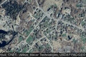 11 Carriage Ln, Vinalhaven, ME 04863