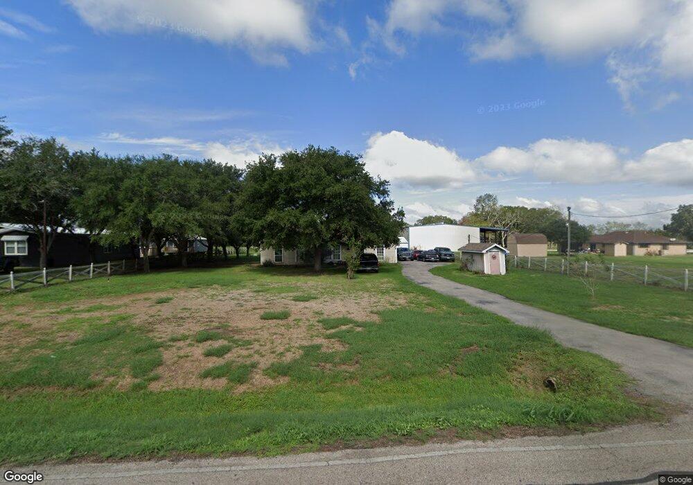 2110 County Road 165, Alvin, TX 77511 - photo 1