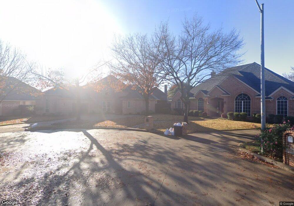 1604 Green Tree Dr, Hurst, TX 76054 - photo 1