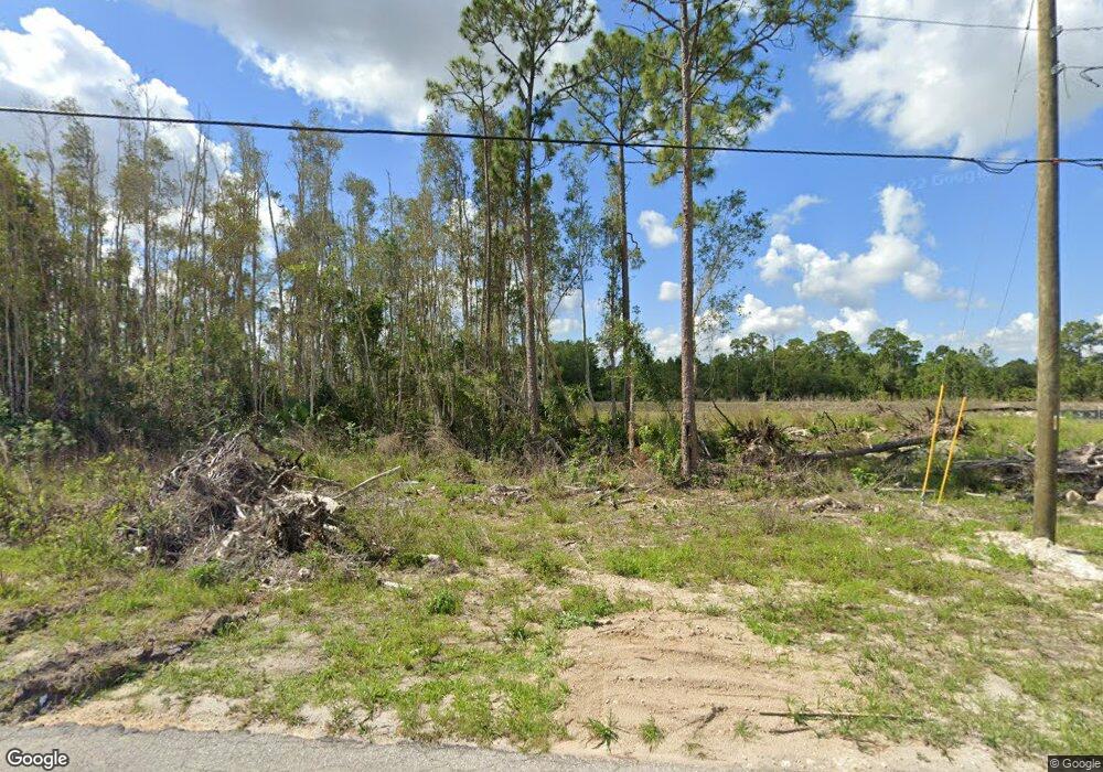 196 Yager Cir, Fort Myers, FL 33913 - photo 1