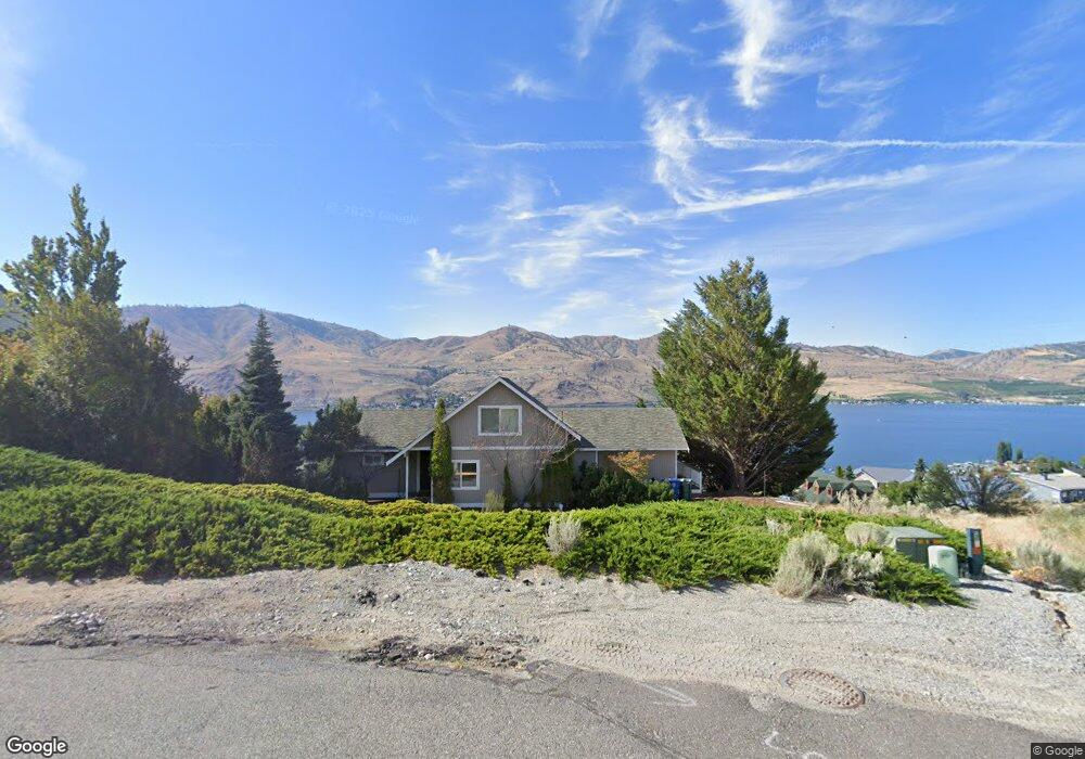 213 Crescent St, Chelan, WA 98816 - photo 1