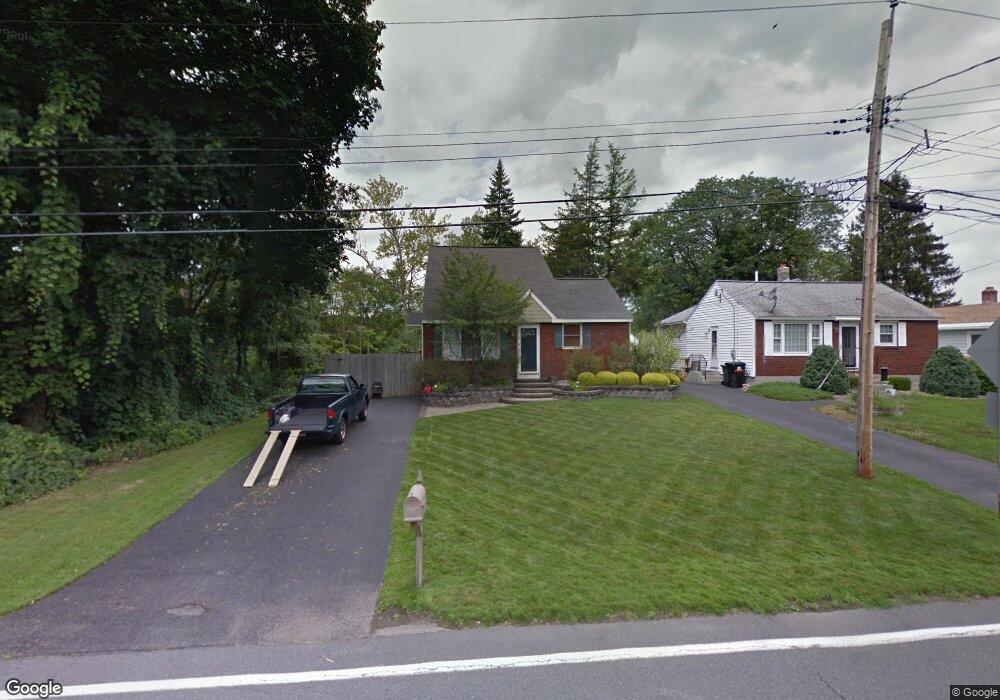 241 Taurus Rd, Schenectady, NY 12304 - photo 1