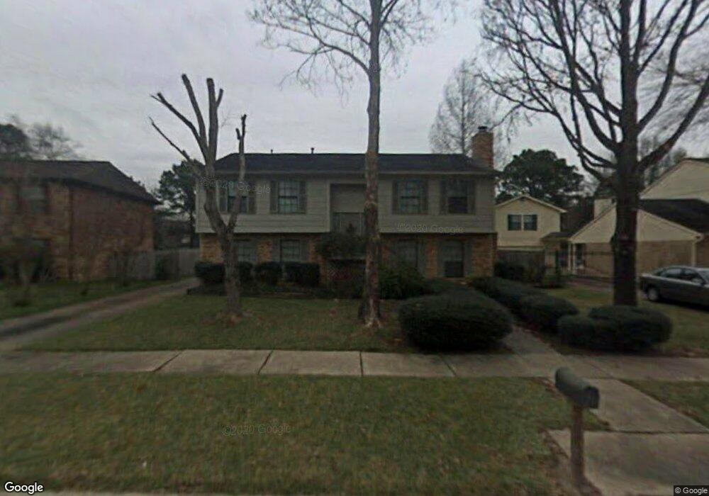 8306 Town Creek Dr, Houston, TX 77095 - photo 1