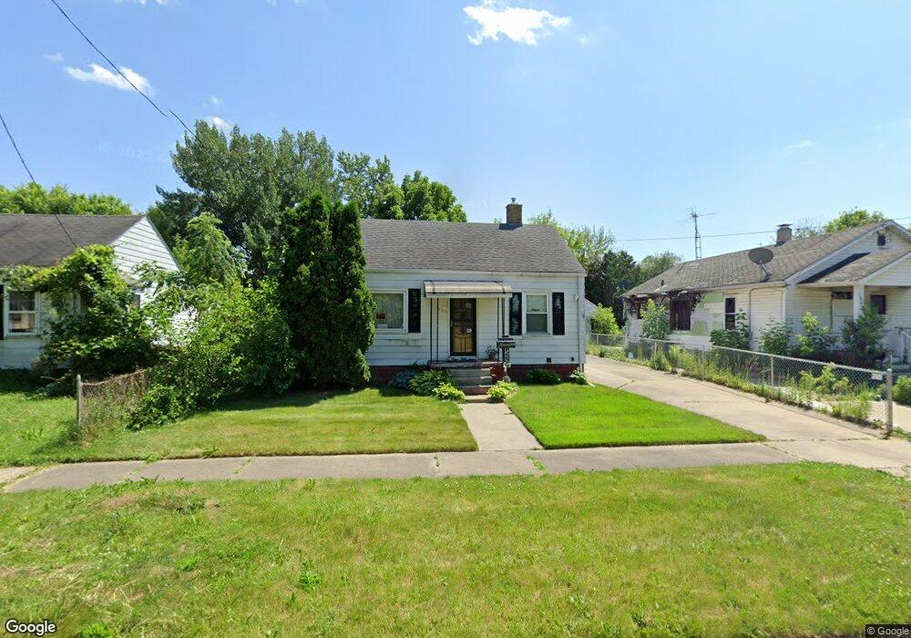 1237 Campbell St, Flint, MI 48507 - photo 1