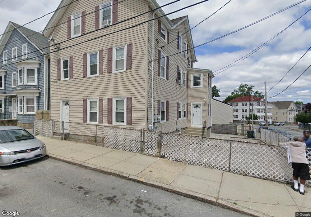 70 Tecumseh St unit 3, Fall River, MA 02721 - photo 1