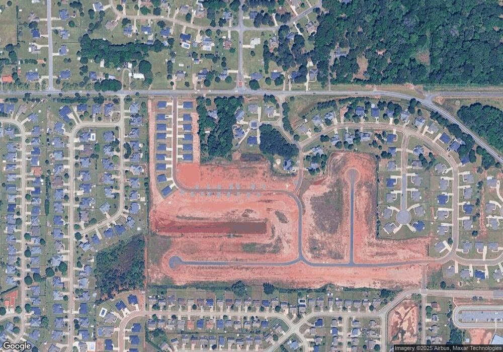 707 Georgrian Walk, Byron, GA 31008 - photo 1