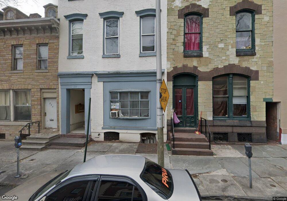 237 N 6th St, Reading, PA 19601 - photo 1