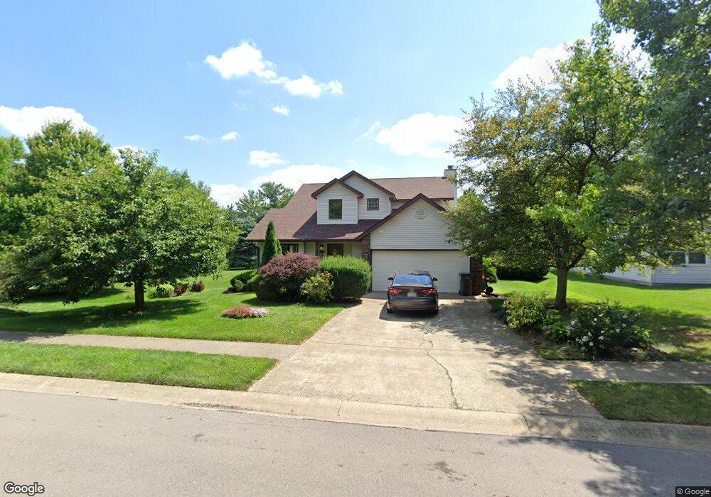 811 W Rosewood Dr, Bloomington, IN 47404 - photo 1