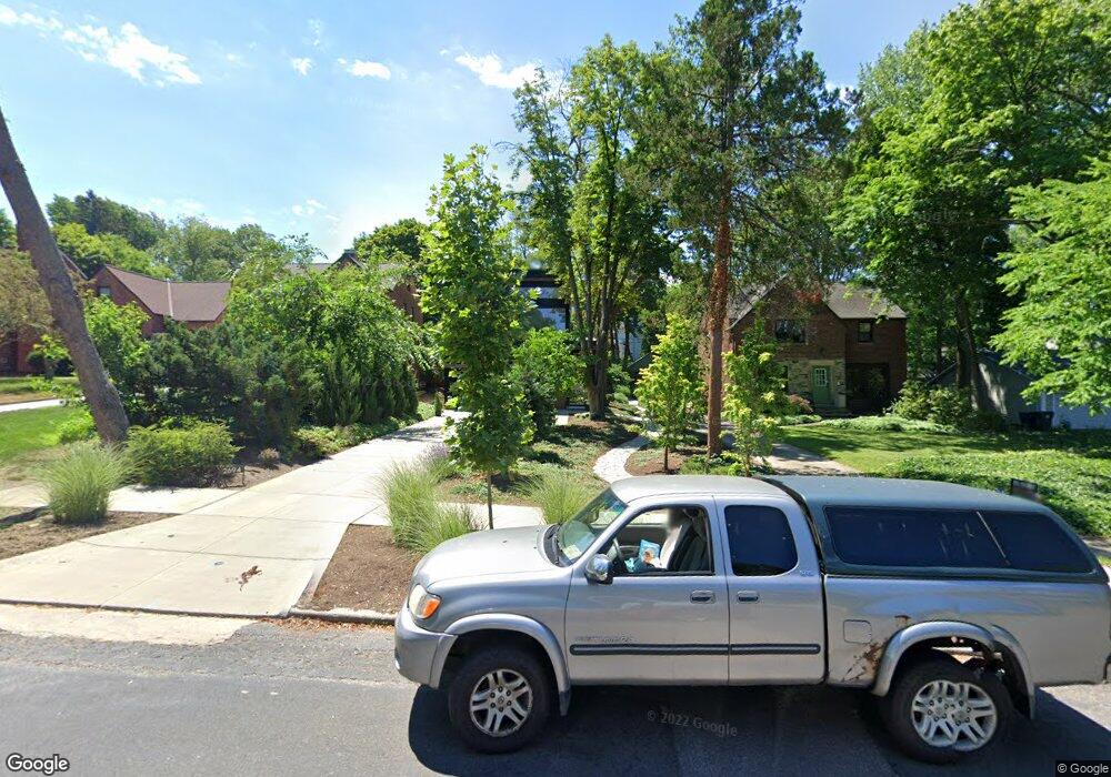 2694 Edgehill Rd, Cleveland, OH 44106 - photo 1