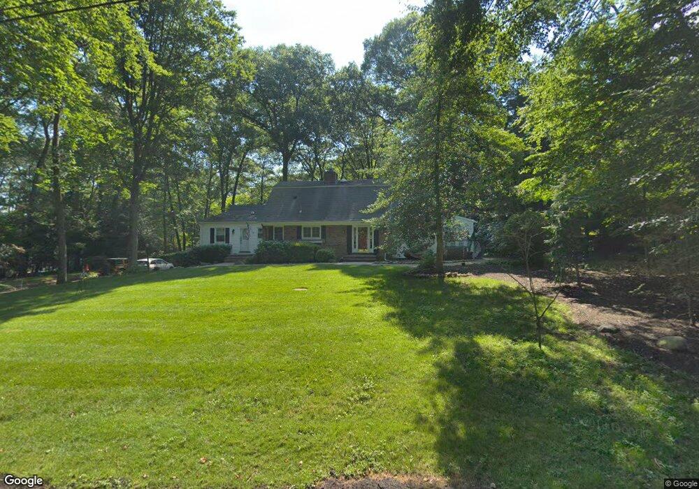 8 Ivy Place, Upper Saddle River, NJ 07458 - photo 1