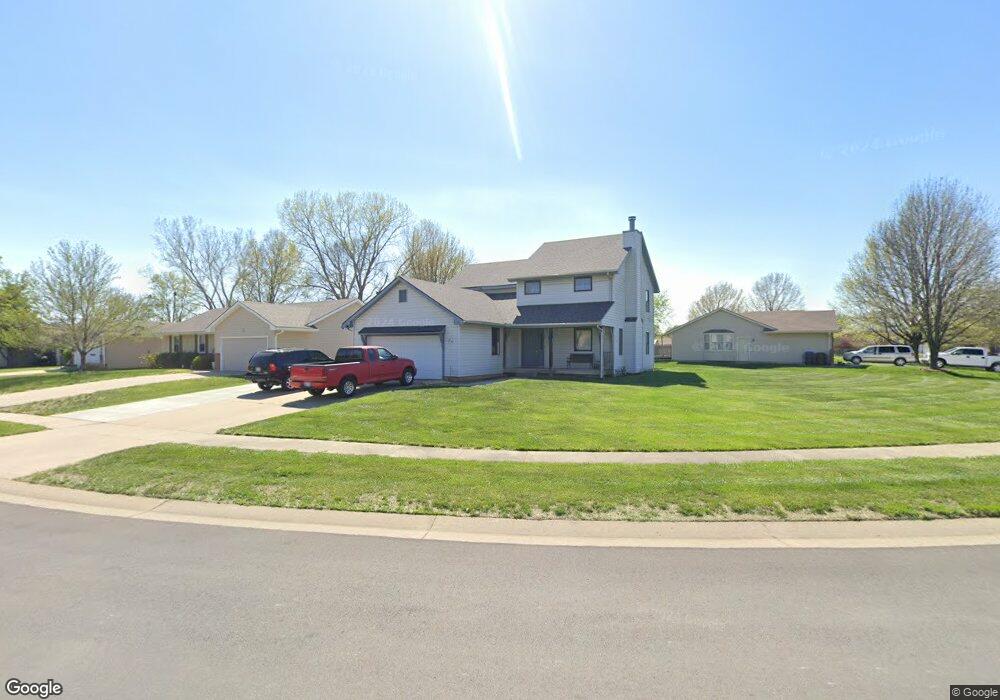2807 SW Dukeries Rd, Topeka, KS 66614 - photo 1