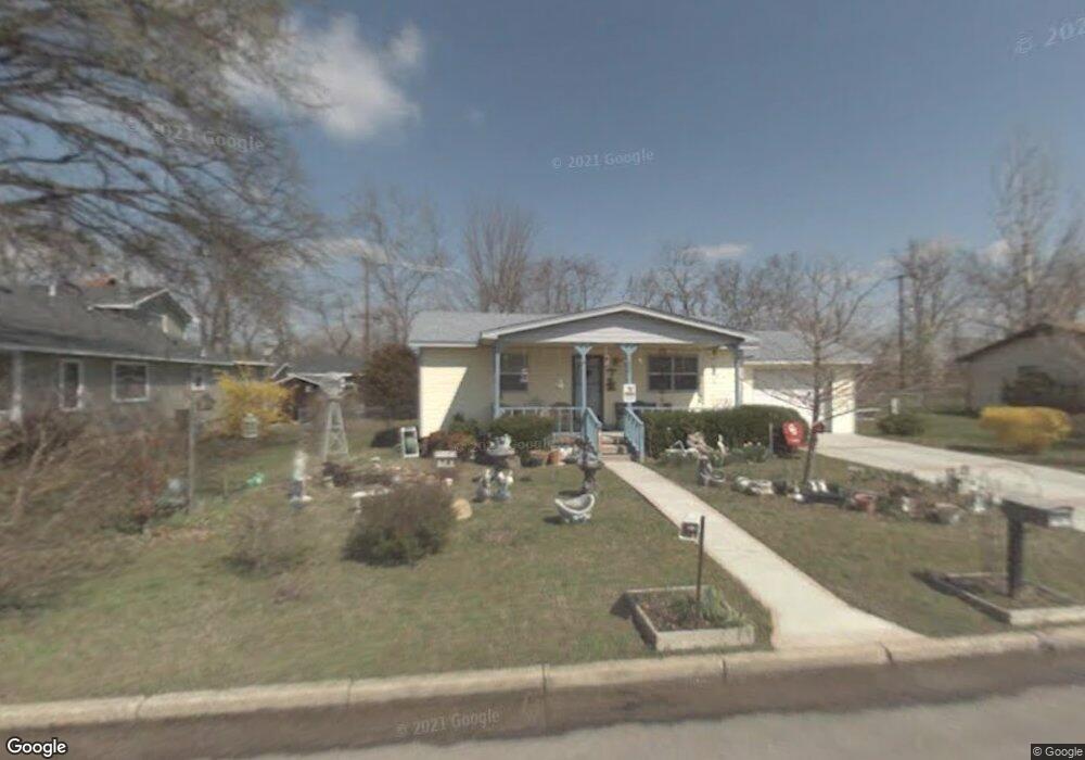 607 E Ross, Locust Grove, OK 74352 - photo 1