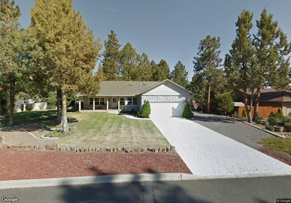 20820 Chloe Ln, Bend, OR 97702 - photo 1