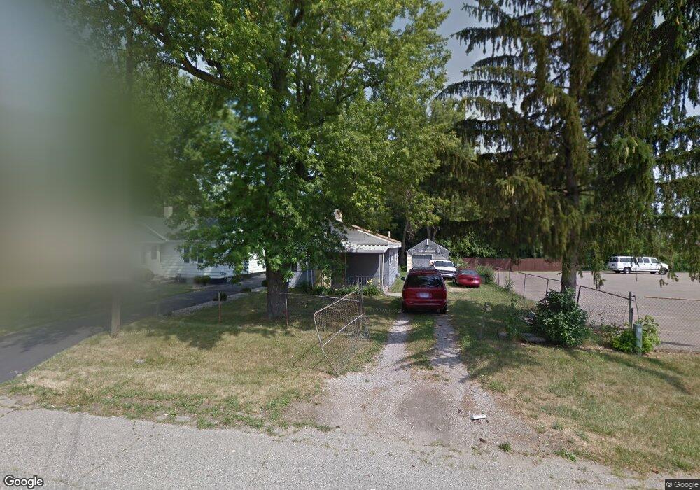 1195 E Downey Ave, Flint, MI 48505 - photo 1