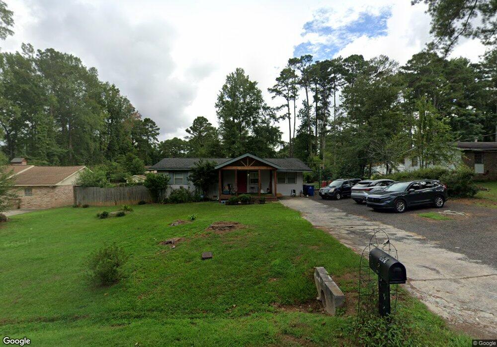 651 Oak Dr, Riverdale, GA 30274 - photo 1