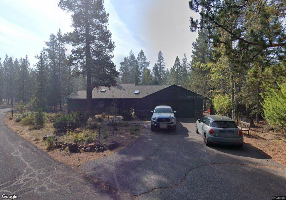 17707 Rogue Ln, Bend, OR 97707 - photo 1