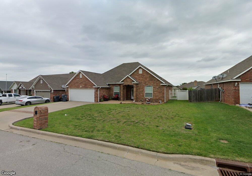 1709 Lisa Ln, Ardmore, OK 73401 - photo 1