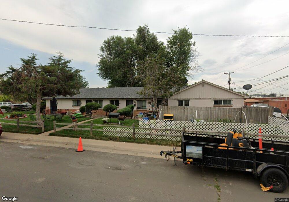 8960 Richthofen Place, Aurora, CO 80010 - photo 1