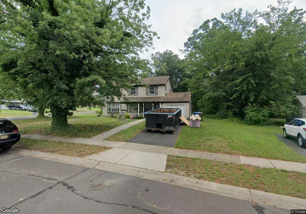 40 Buttonbush Ln, Willingboro, NJ 08046 - photo 1