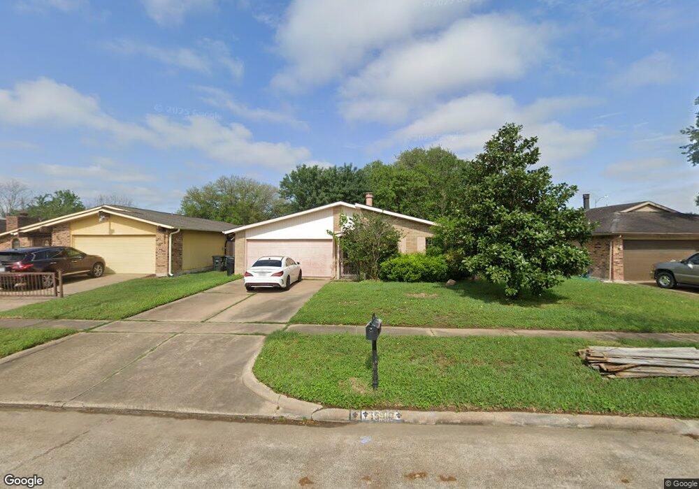 15910 Lenclaire Dr, Houston, TX 77053 - photo 1