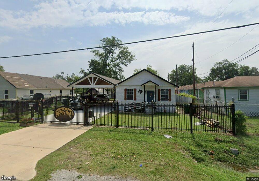 5716 Lavender St, Houston, TX 77026 - photo 1