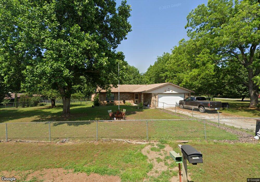 1103 N Kiowa St, Chouteau, OK 74337 - photo 1