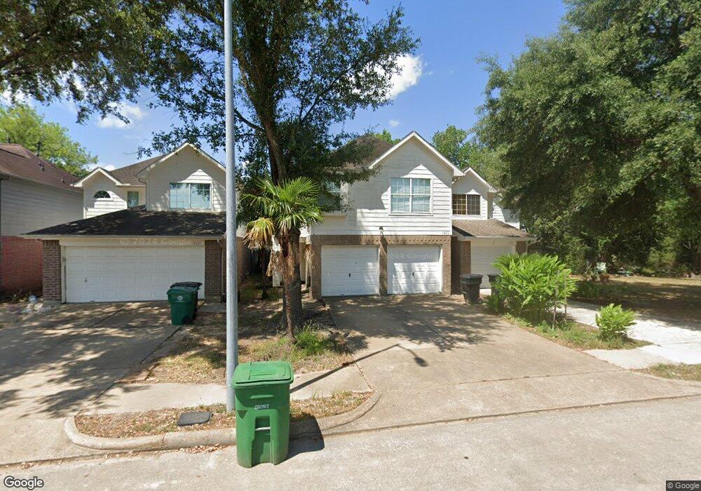 9235 Kingsflower Cir, Houston, TX 77075 - photo 1