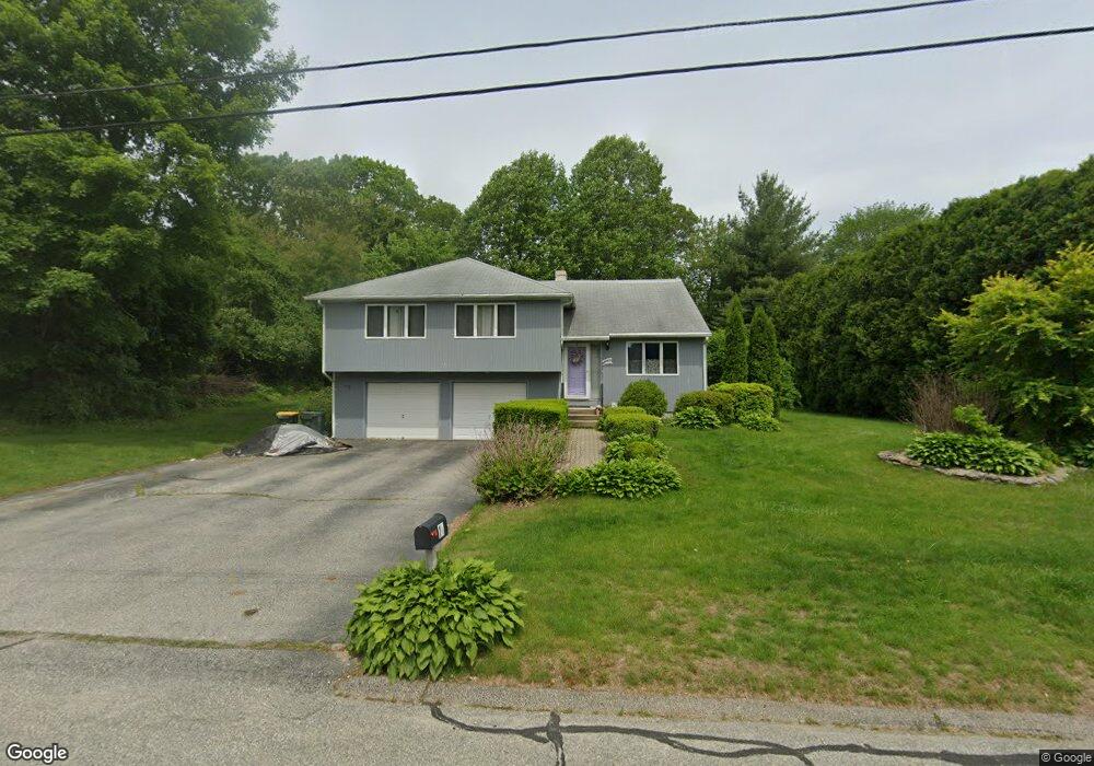 14 Kimberly Ann Dr, Greenville, RI 02828 - photo 1