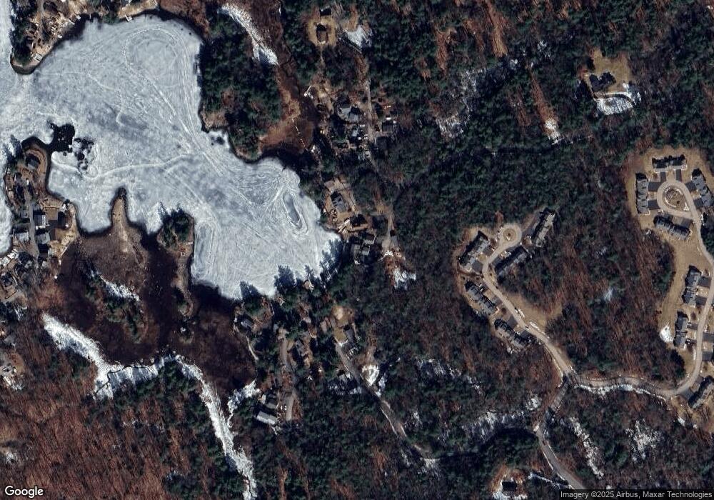 33 Bolder Cove Rd, Atkinson, NH 03811 - photo 1