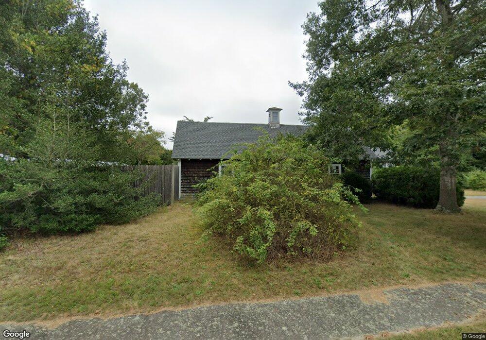 7 Pinewood Ln, Falmouth, MA 02536 - photo 1