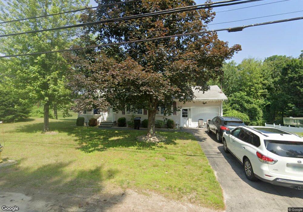 86 Highland St, Hudson, NH 03051 - photo 1