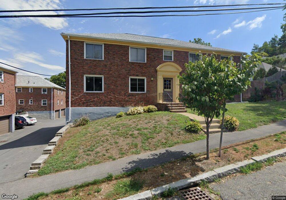 32 Bishop Rd unit 4, Quincy, MA 02170 - photo 1