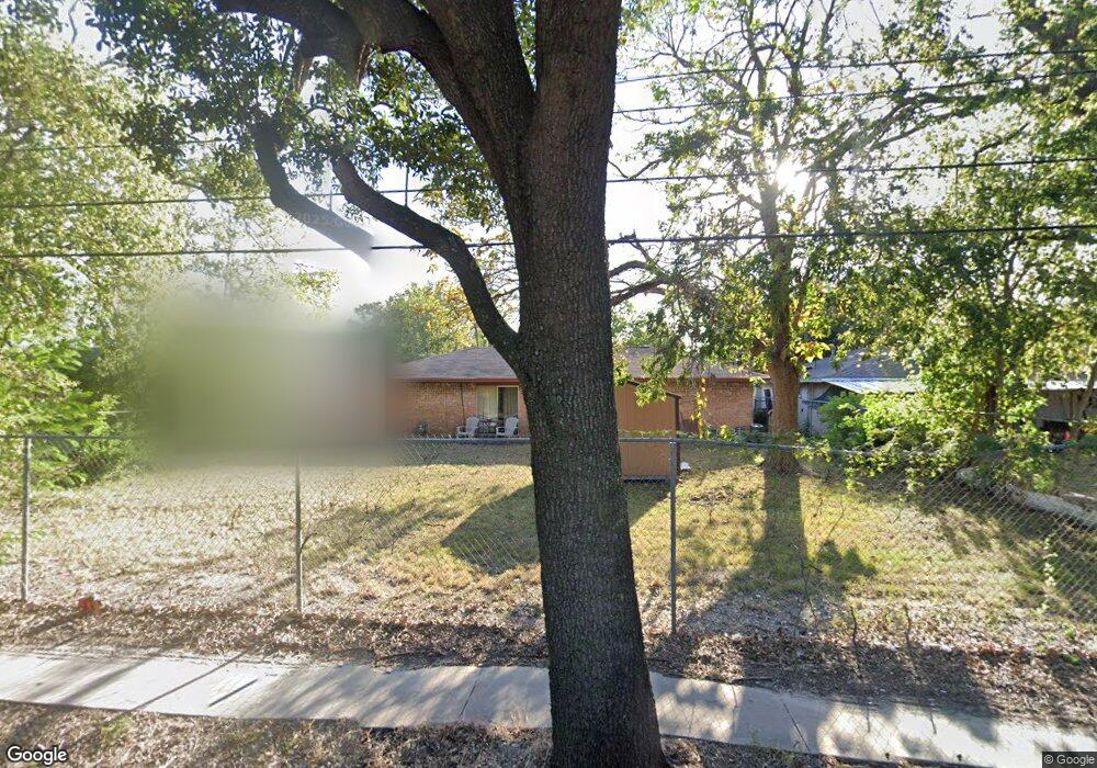 8318 Whitecastle Ln, Houston, TX 77088 - photo 1