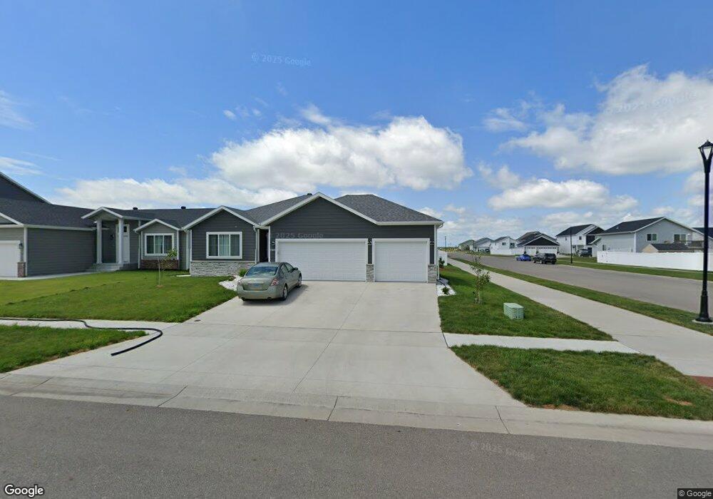 7305 27th St S, Fargo, ND 58104 - photo 1