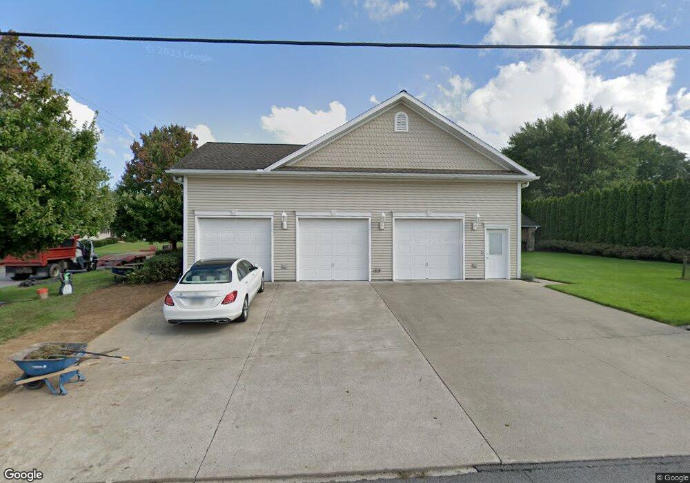 426 Jessup St, Dunmore, PA 18512 - photo 1