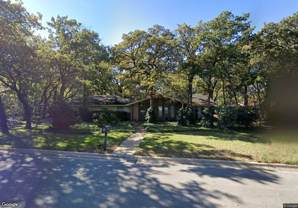 315 Ridgecrest Cir, Denton, TX 76205 - photo 1