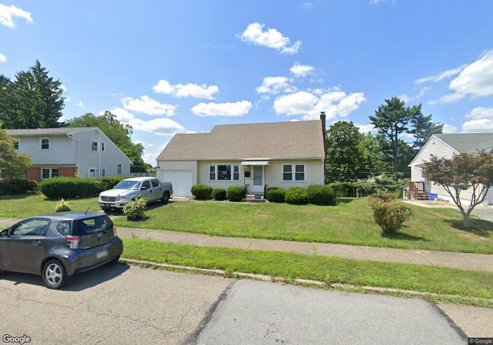 3037 Shakespeare Rd, Bethlehem, PA 18017 - photo 1