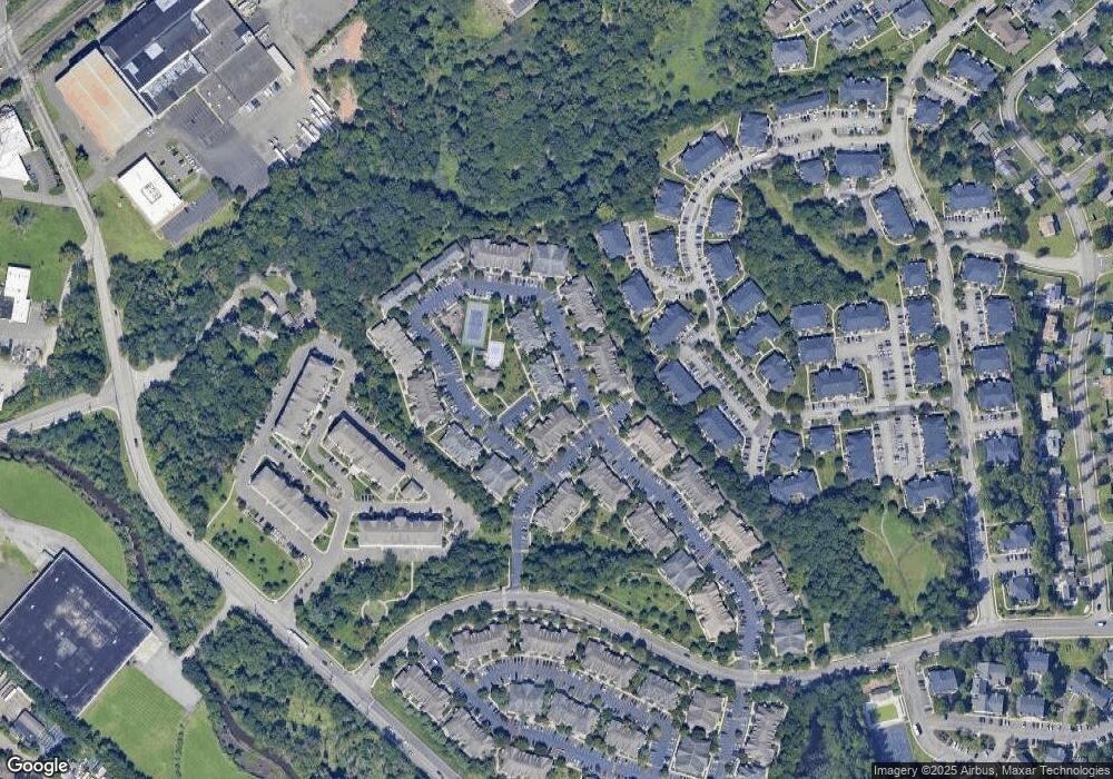 92 Forest Dr, Piscataway, NJ 08854 - photo 1