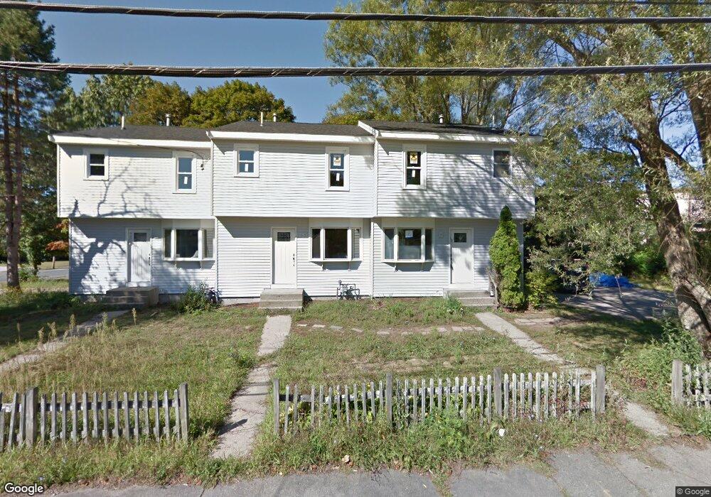 294 Howard St unit 2, Rockland, MA 02370 - photo 1