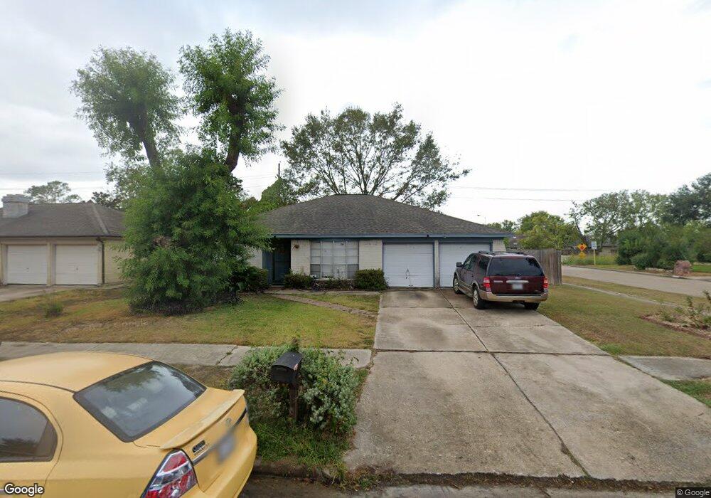 6902 Northleaf Dr, Houston, TX 77086 - photo 1