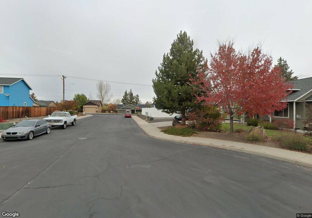 1635 SW 22nd Place, Redmond, OR 97756 - photo 1