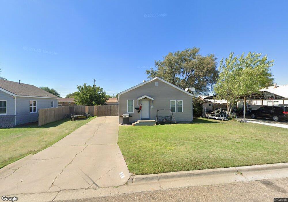619 Cedar Ave, Dumas, TX 79029 - photo 1