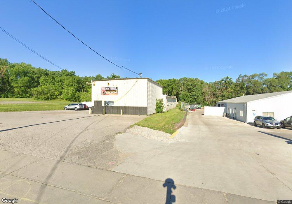 2122 SE 14th St, Des Moines, IA 50320 - photo 1