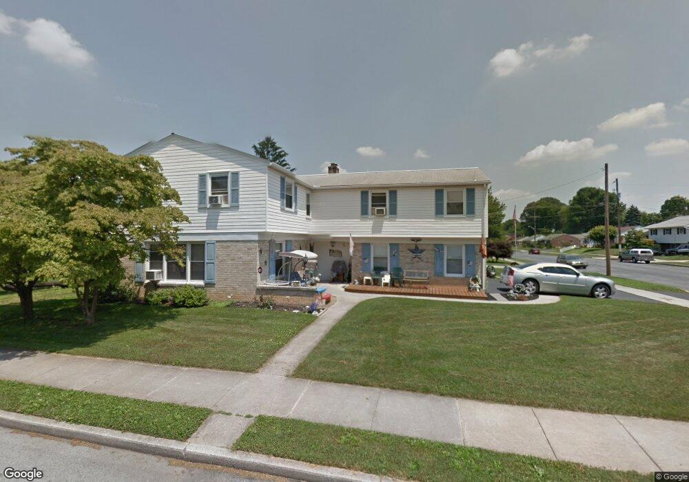 420 S Franklin St, Palmyra, PA 17078 - photo 1