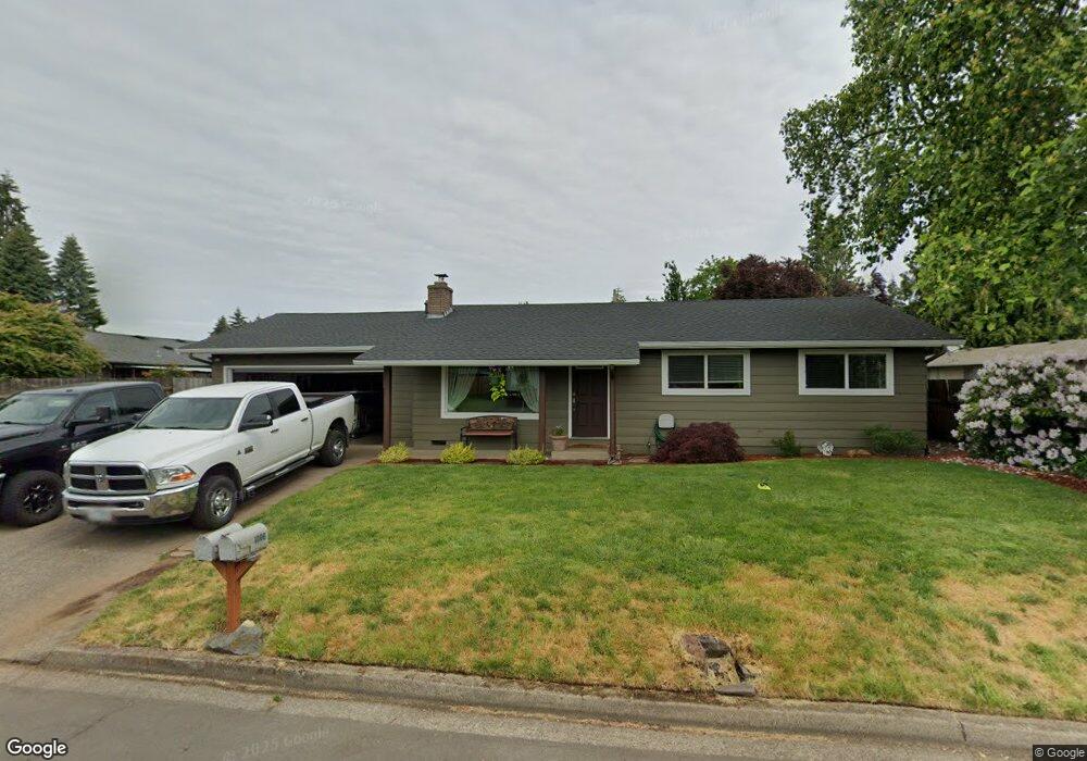 1013 Cinnamon Ave, Eugene, OR 97404 - photo 1