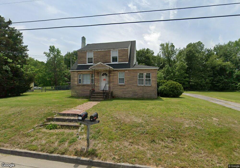 92 E Del a Vue Ave, Penns Grove, NJ 08069 - photo 1