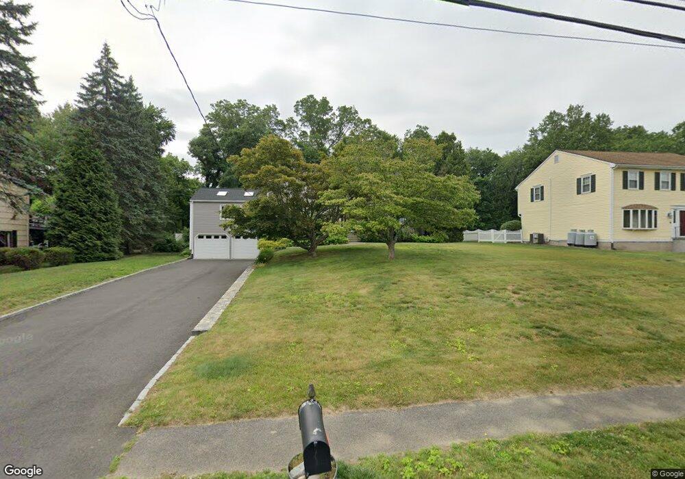 8 Regency Dr, Norwalk, CT 06851 - photo 1