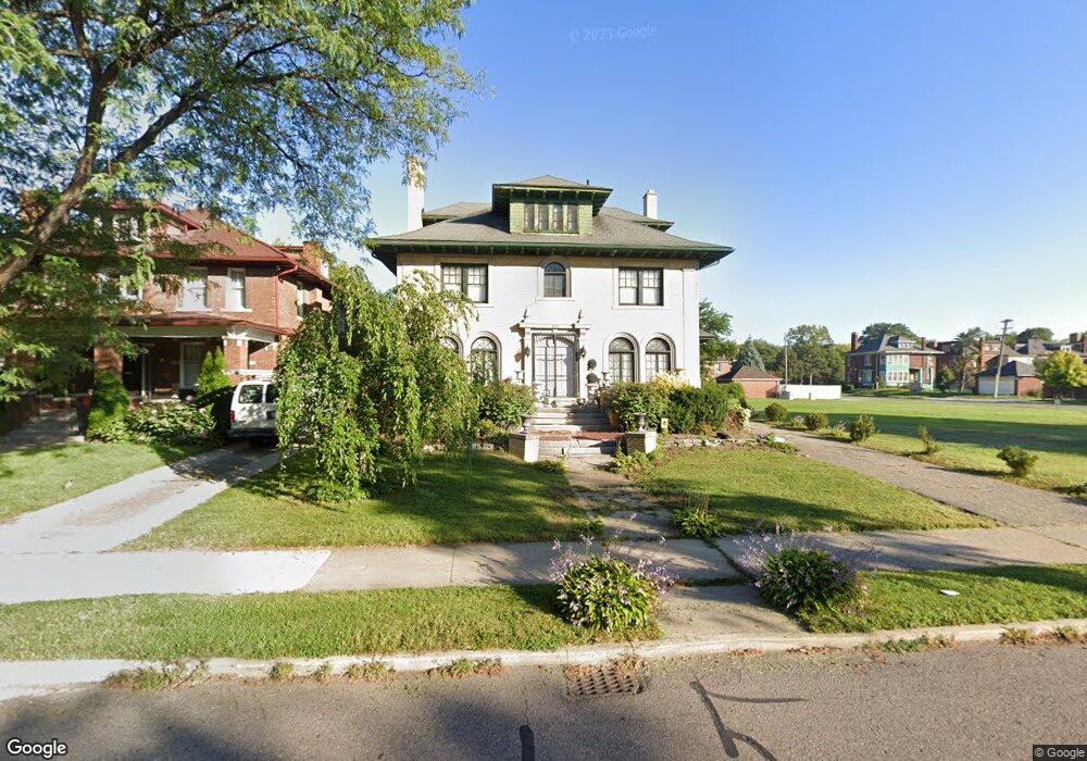 1930 Chicago Blvd, Detroit, MI 48206 - photo 1