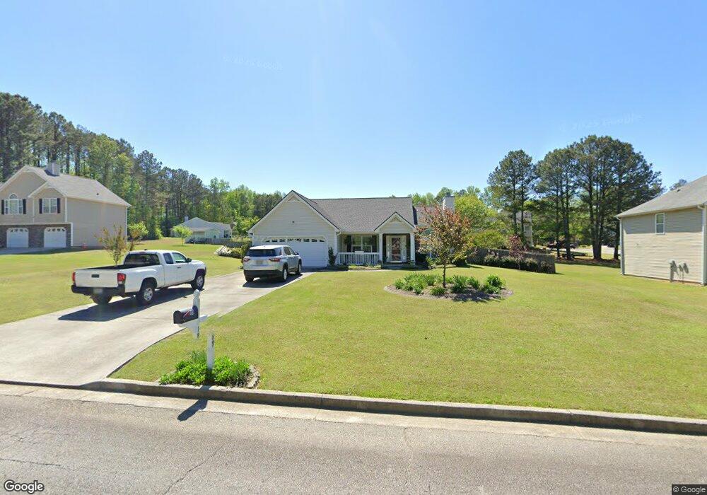 189 Hawthorn Dr, Carrollton, GA 30116 - photo 1