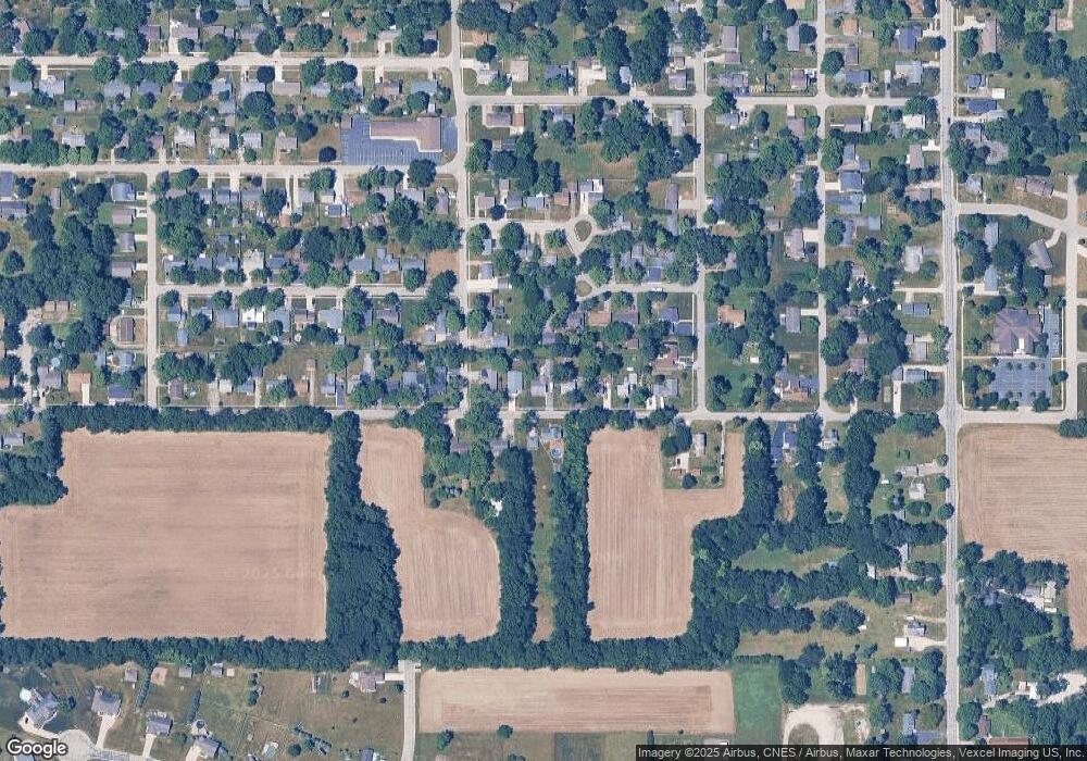 404 W Daumer Rd, Kouts, IN 46347 - photo 1